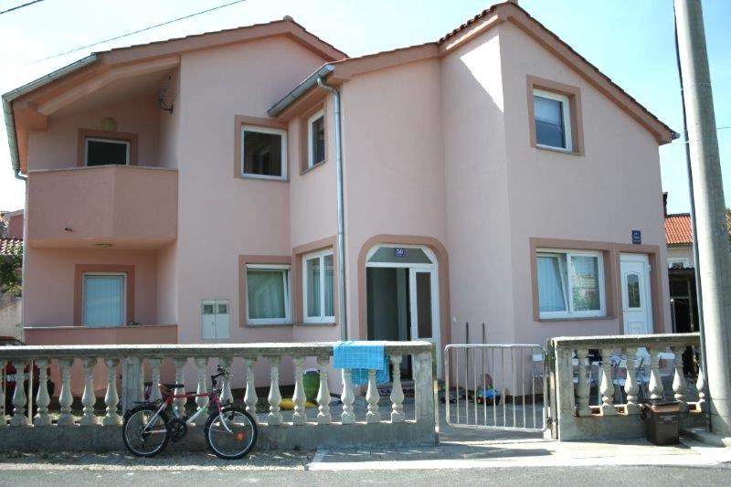 Appartement App Dzafic à Vrh  Extérieur photo